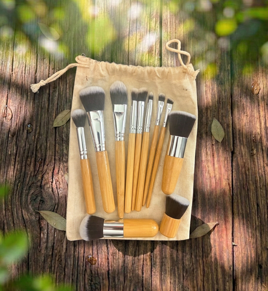 Traditiones Bamboo Makeup Brush Set