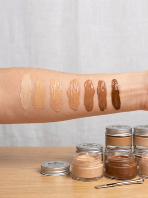 Buy 1 Hydrating Natural Foundation